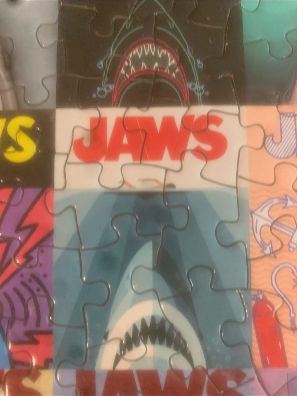 Puzzle by Aquarius. 500ct. Jaws 50th Anniversary - Picture 3 of 7